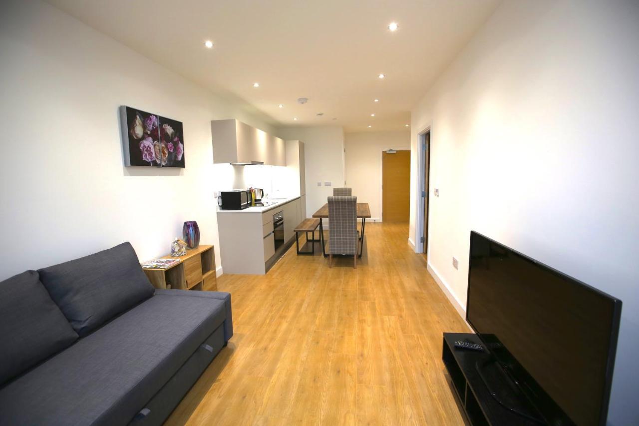 Infinity Apartments Bracknell Exterior foto